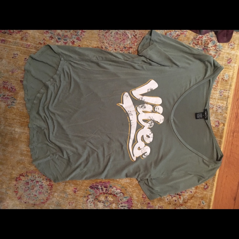 Green vibes top